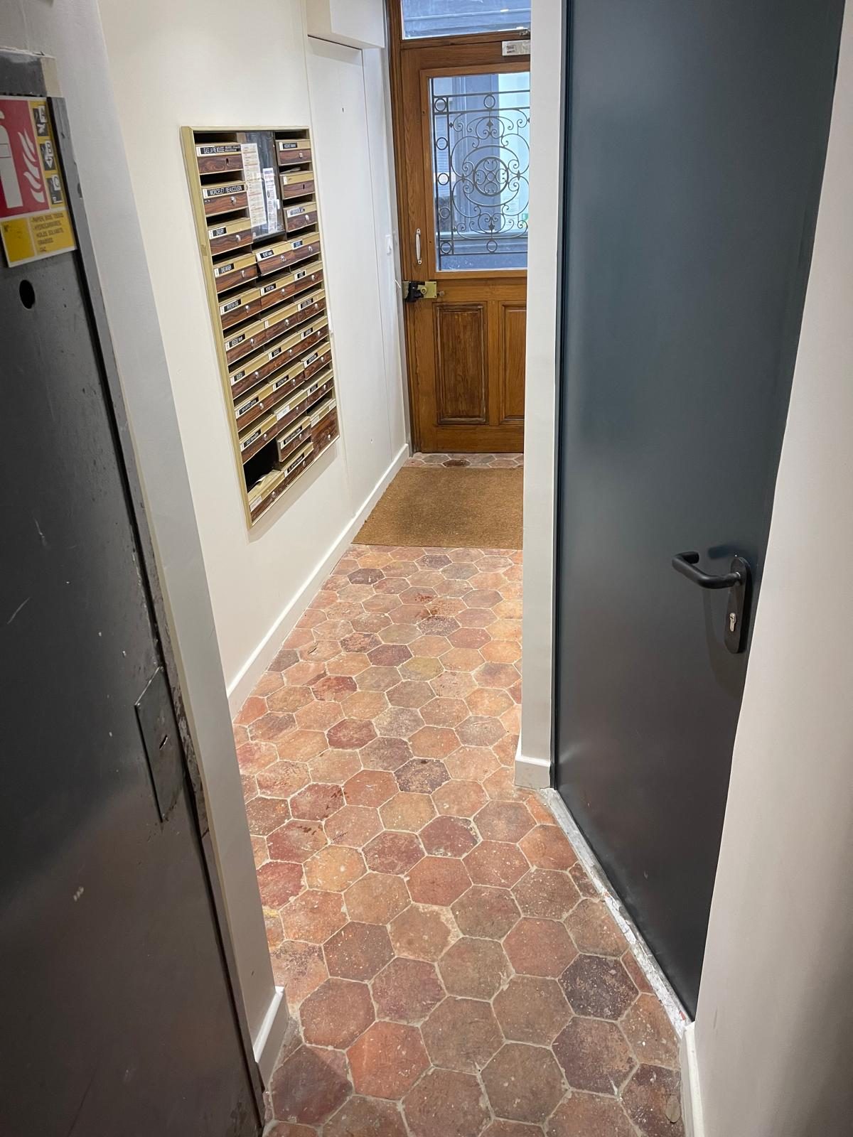 Studio-17,46 - Passage de Ménilmontant (photo 9)