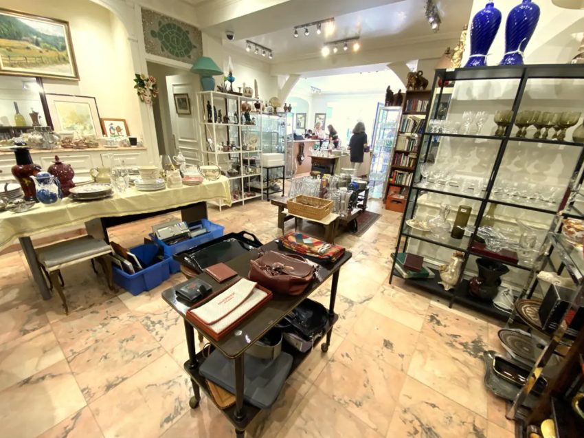 Boutique-65m²-Quartier Château-rue Coches (photo 5)